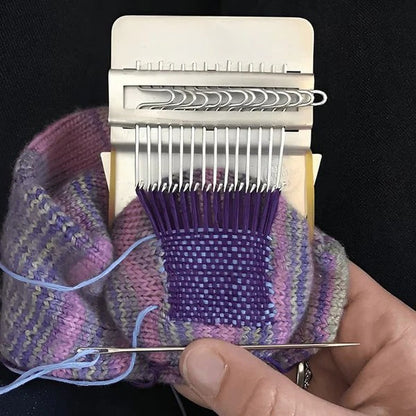 Belro weaving tool set for men's clothing, featuring various tools arranged for fabric weaving or sewing projects.