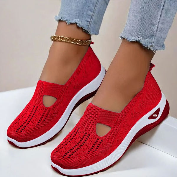 Belro soft sole elderly slippers with cushioned interior and slip-resistant soles, designed for comfort and safety.
