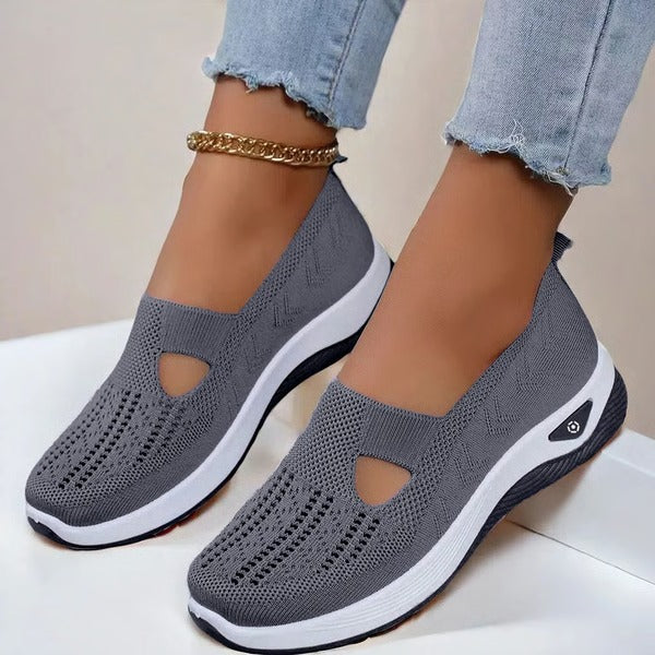 Belro soft sole elderly slippers with comfortable fabric upper and non-slip sole, ideal for indoor wear.