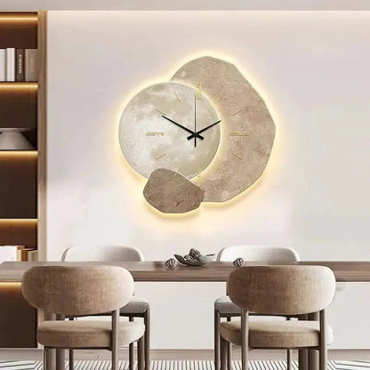 Belro minimalist wall clock with a sleek round design, black hands, and a white face, perfect for modern home decor.
