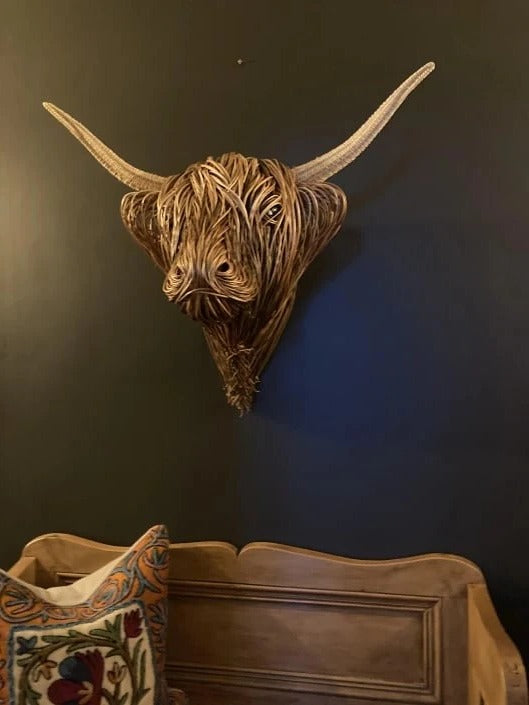 Wall-mounted cow sculpture by Belro, decorative metal figurine for home or garden decor, featuring a realistic cow design.