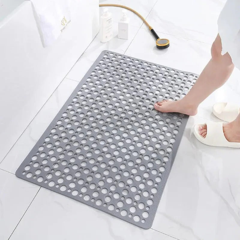 Belro non-slip shower mat with textured surface for safety in bathroom, made of durable, water-resistant material.