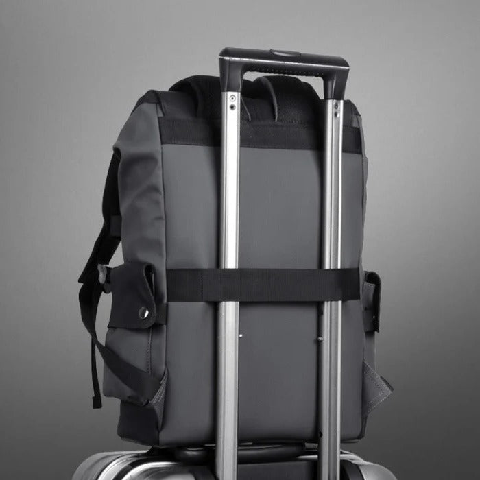 Belro Everyday Backpack, black laptop bag with multiple compartments, designed for electronics and computer accessories.