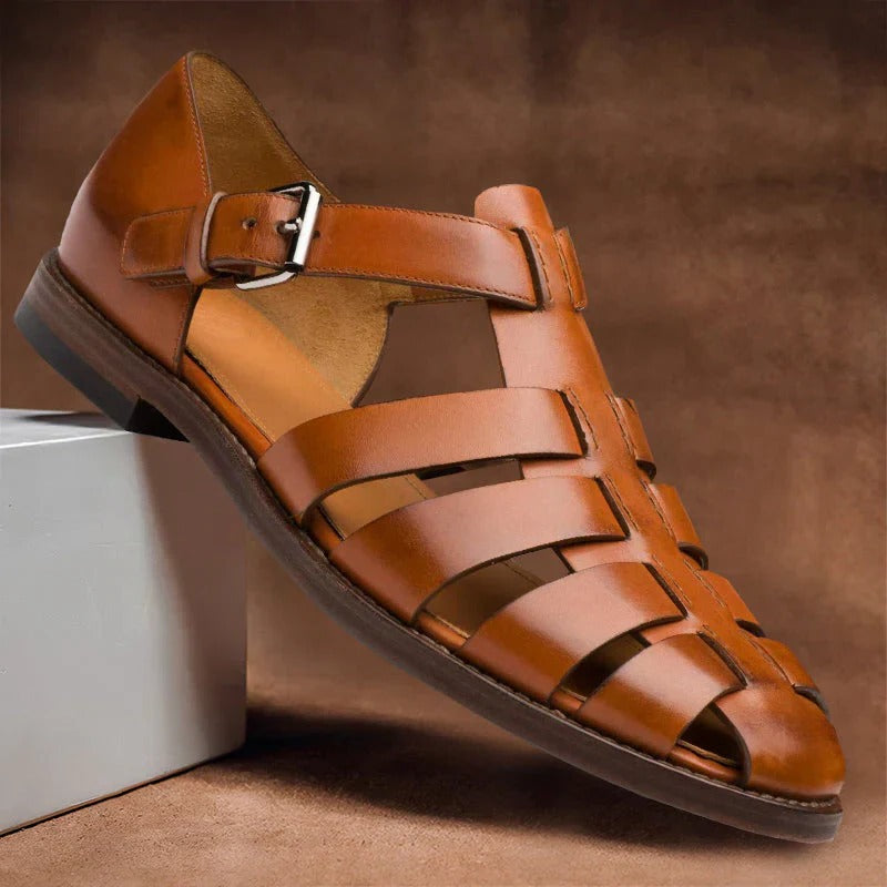 Belro men's adjustable sandals with cushioned straps and sturdy sole, designed for comfortable casual wear.