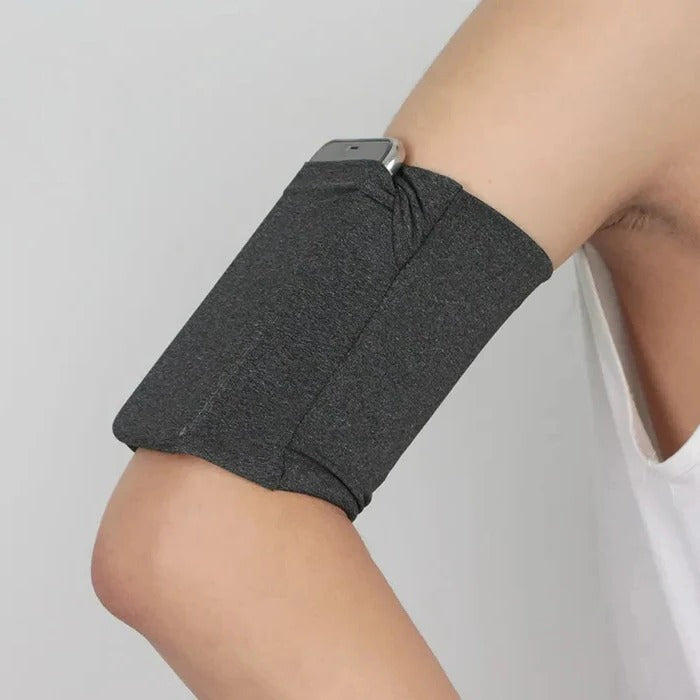 Belro running arm phone bag worn on an athlete's arm, designed for activewear and secure phone storage during exercise.