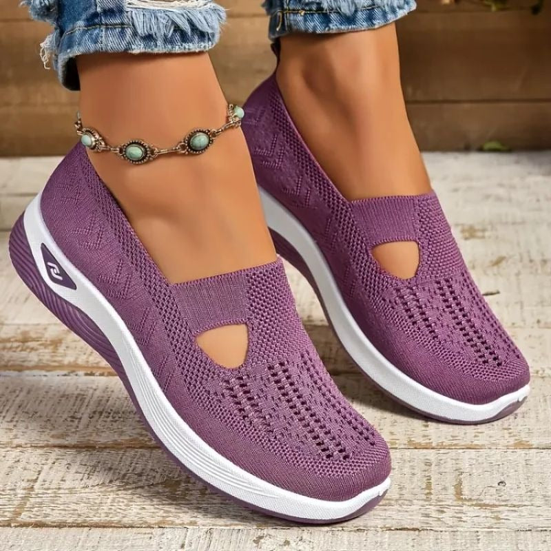 Belro women’s comfort mesh sneakers featuring breathable mesh material and casual athletic design.