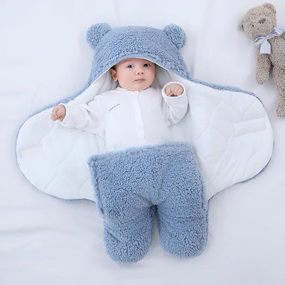 Soft, cozy Belro baby blanket with pastel colors, perfect for cuddling and adding warmth to nursery bedding.