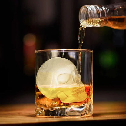Belro skull-shaped ice cube tray with multiple molds, ideal for fun and decorative ice cubes in kitchen and dining use.