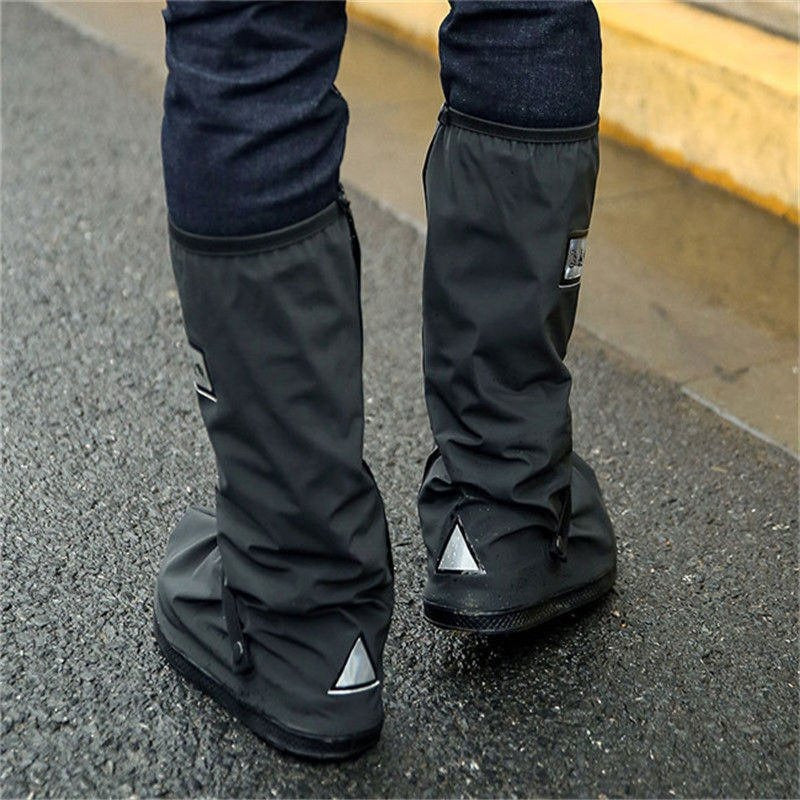 Belro waterproof boot covers for footwear, shown in black with elastic sides, designed to protect shoes from water and dirt.