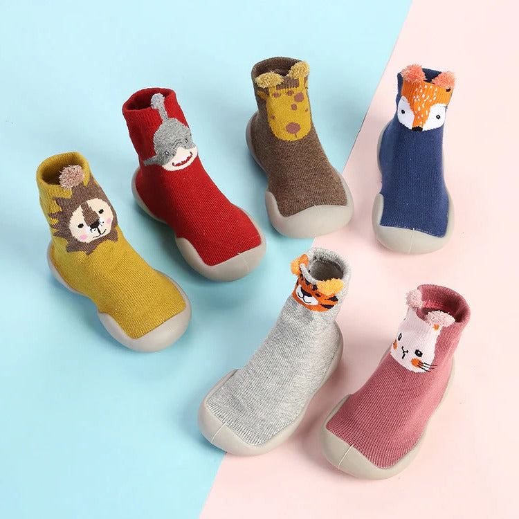 Belro children's soft sole shoe socks with colorful patterns, designed for comfort and flexible fit for young kids.