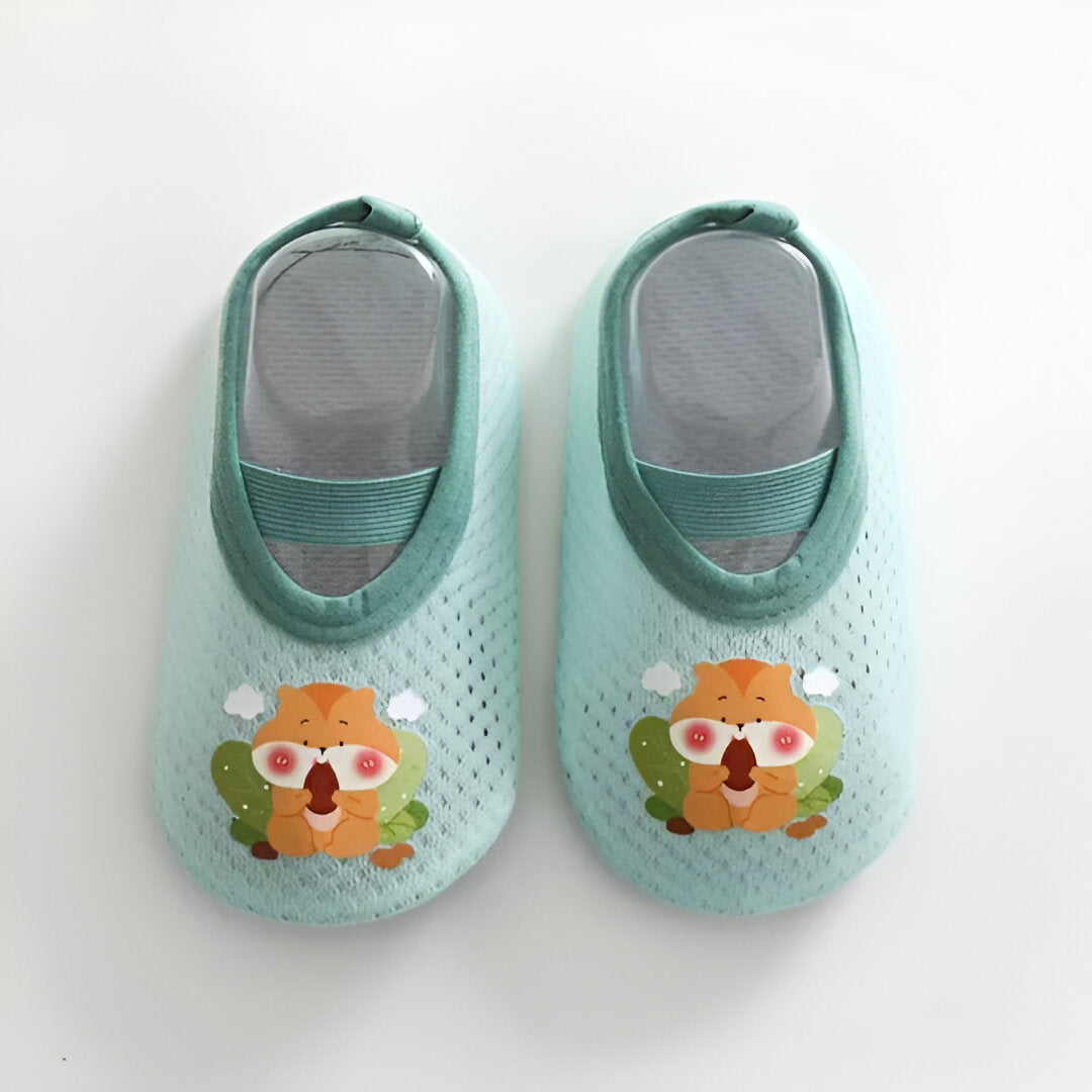 Belro baby cartoon non-slip shoes with colorful animal designs, soft footwear for little feet, safe and comfortable for toddlers.
