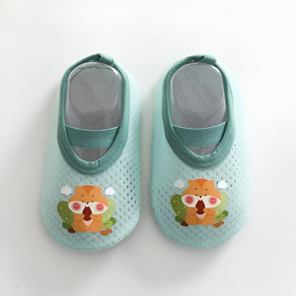 Belro baby cartoon non-slip shoes with colorful animal designs, soft footwear for little feet, safe and comfortable for toddlers.