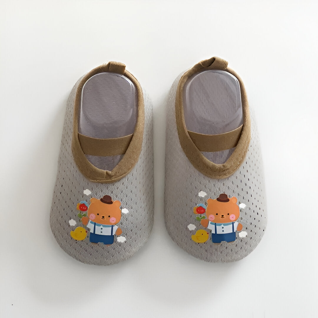 Belro baby cartoon non-slip shoes with colorful cartoon designs, soft footwear with non-slip soles for toddlers.
