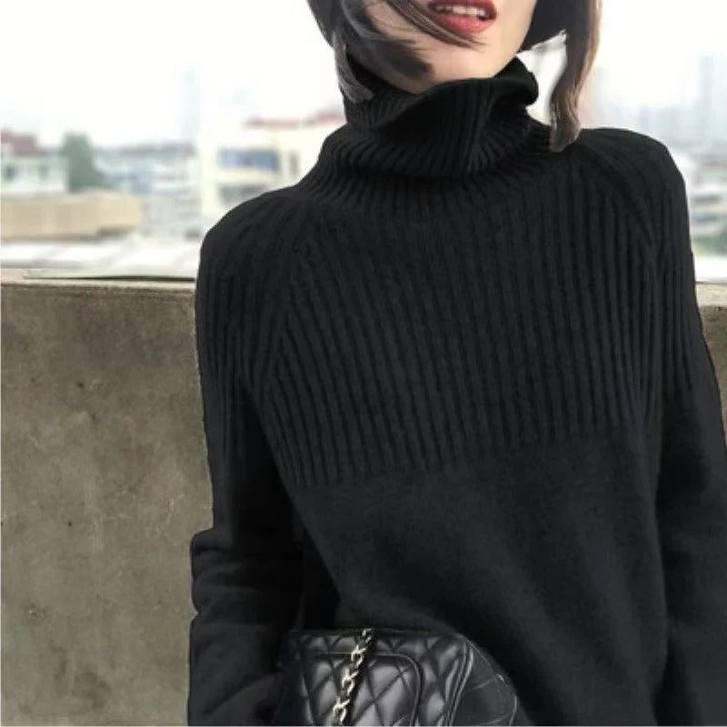 Belro women's cashmere turtleneck sweater, soft knit fabric, close-up of stylish, cozy fall fashion clothing.