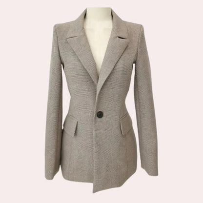 Belro elegant 3-piece ladies clothing set with stylish pants, featuring a coordinated top and accessories, perfect for casual or formal wear.
