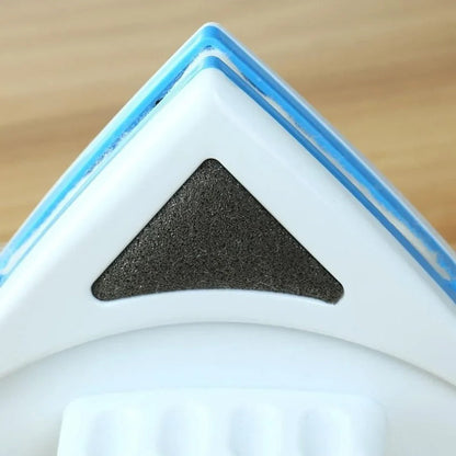 Belro dual-sided magnetic window cleaner with rubber squeegee and cleaning pads, designed for easy glass cleaning.