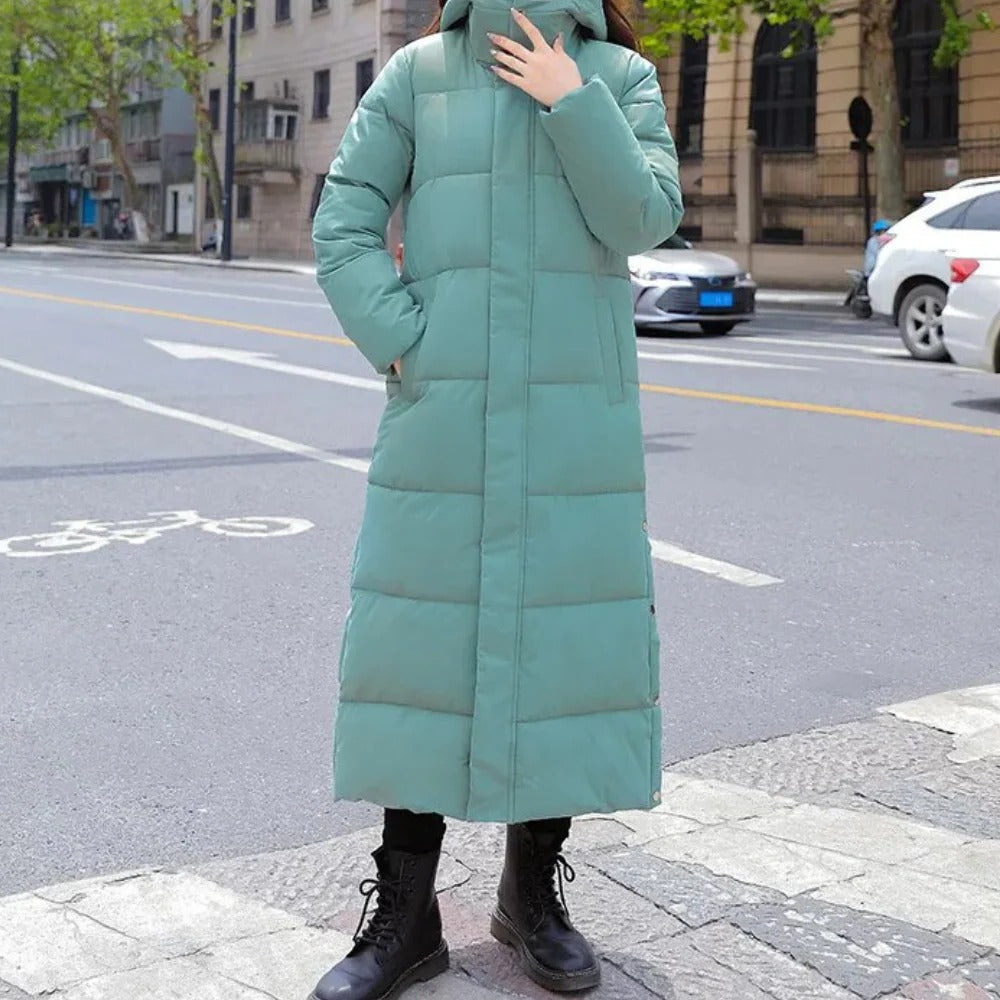 Belro women's long quilted winter jacket with insulated design, perfect for cold weather and winter outdoor wear.