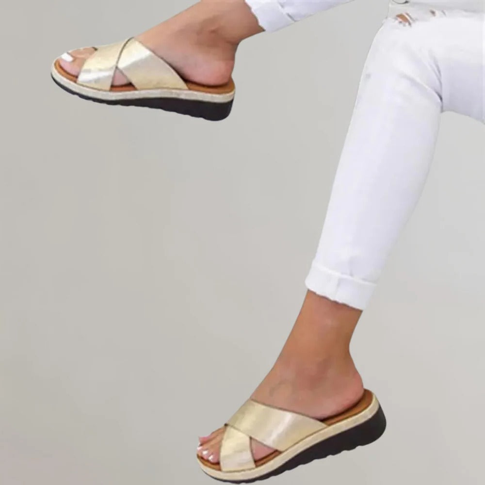 Belro comfortable women's slippers with soft fabric uppers and cushioned soles, ideal for cozy indoor wear.
