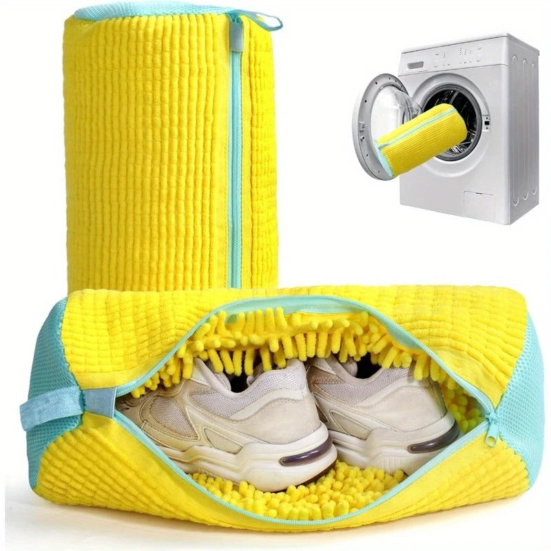 Belro shoe washing machine bag for footwear, shown open with shoes inside, designed to clean shoes gently in washing machines.