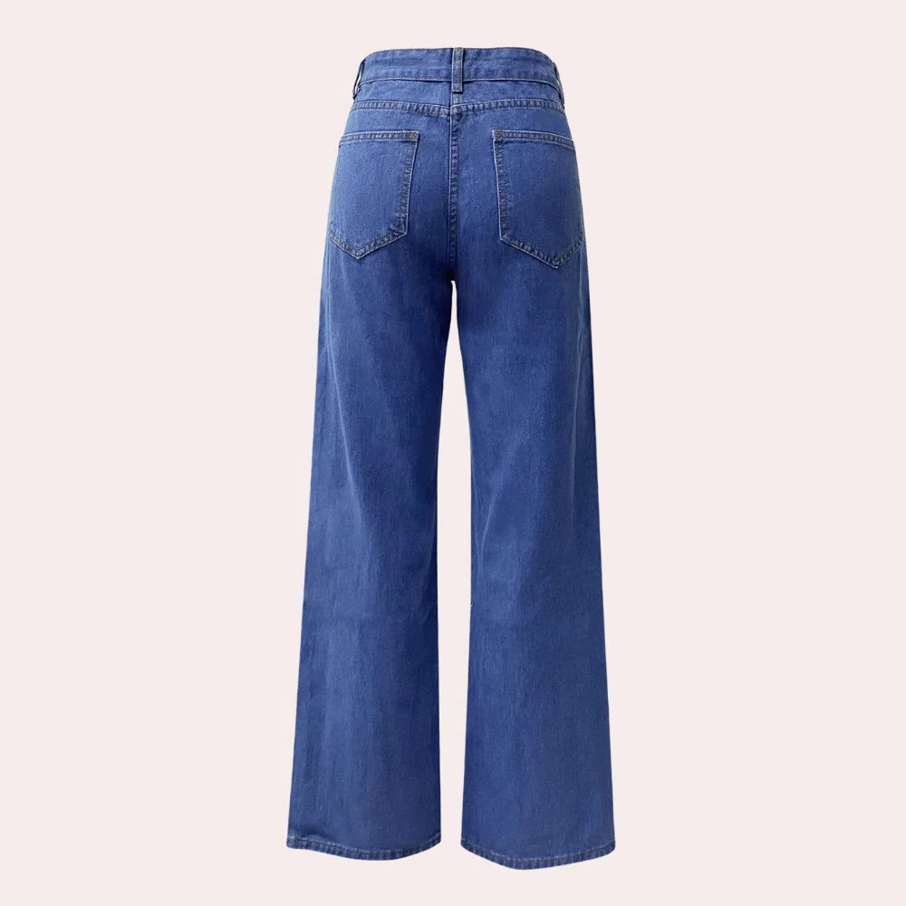 Belro casual baggy jeans for women, relaxed fit denim with pockets, styled for everyday comfort and casual wear.