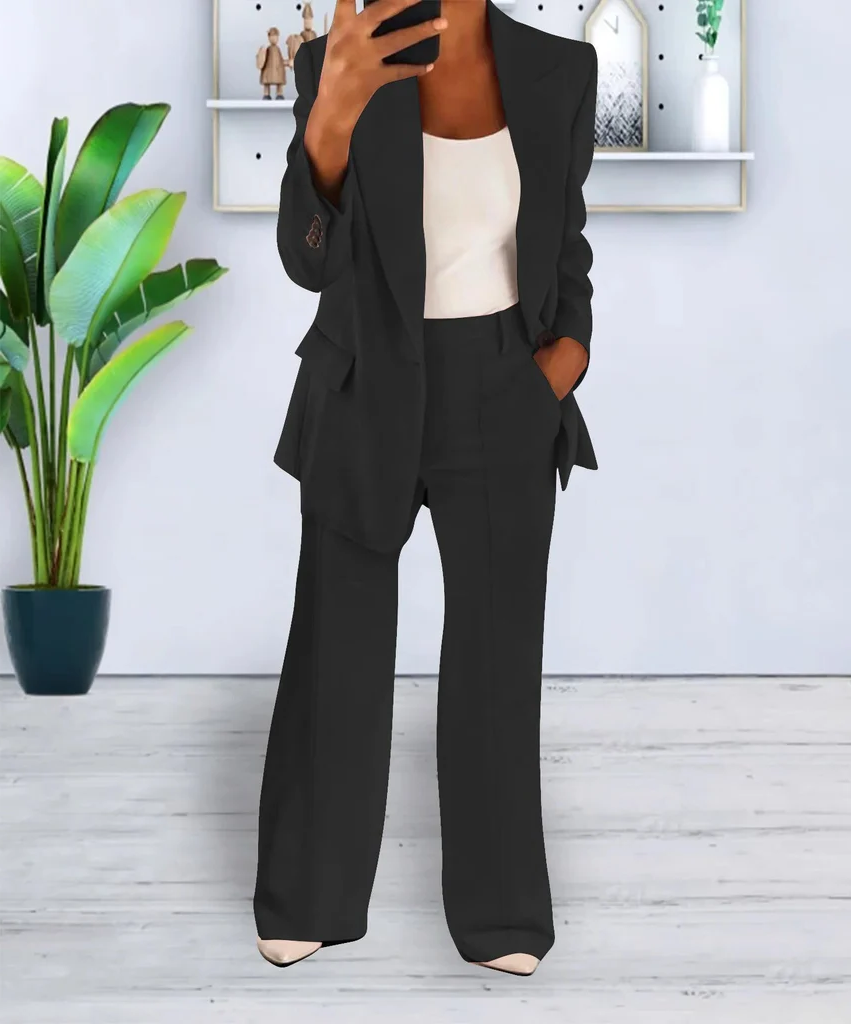 Belro ladies' clothing set featuring stylish pants with a modern, comfortable fit, perfect for everyday wear.