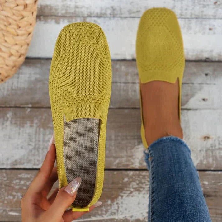 Belro women's comfortable slippers with soft fabric and cushioned soles, ideal for cozy indoor wear.