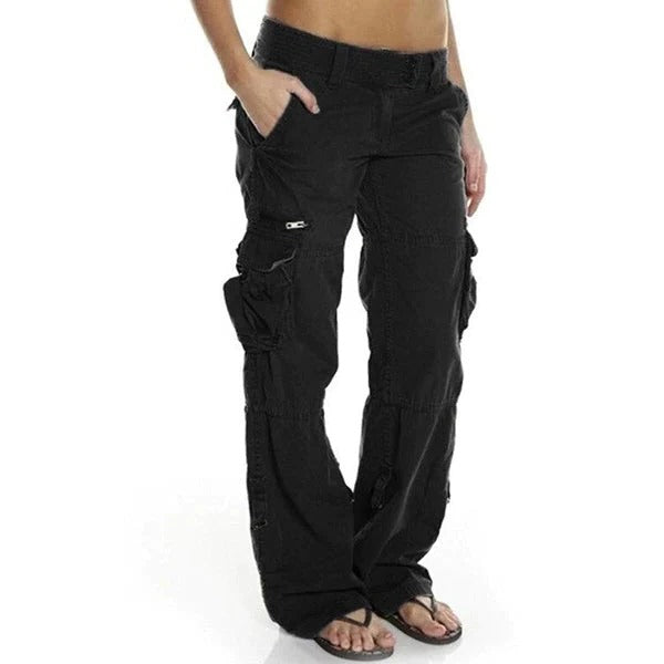 Belro women's cargo pants with multiple pockets, in a casual fit, featuring a relaxed style and functional design.