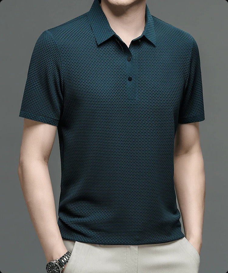 Men's Belro mesh polo shirt in lightweight fabric, featuring a classic collar and short sleeves, ideal for casual wear.