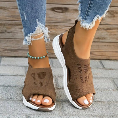 Belro women's sport sandals designed for pain relief, featuring supportive straps and cushioned soles for comfortable wear.