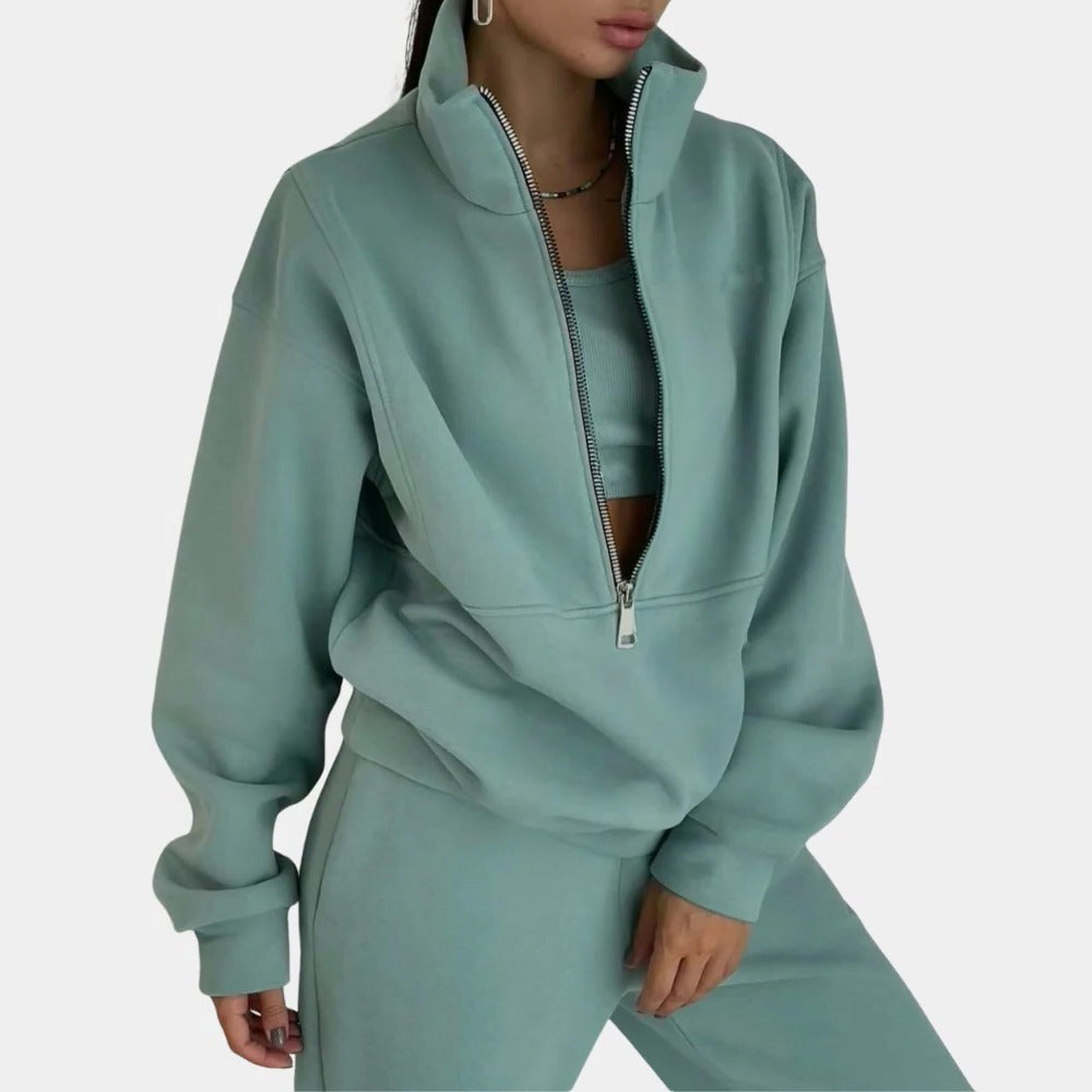 Belro women's two-piece tracksuit, cozy sleepwear set with matching top and pants, comfortable and stylish loungewear.