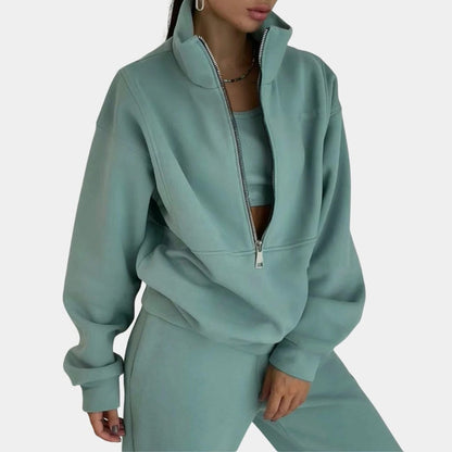 Belro women's two-piece tracksuit, cozy sleepwear set with matching top and pants, comfortable and stylish loungewear.