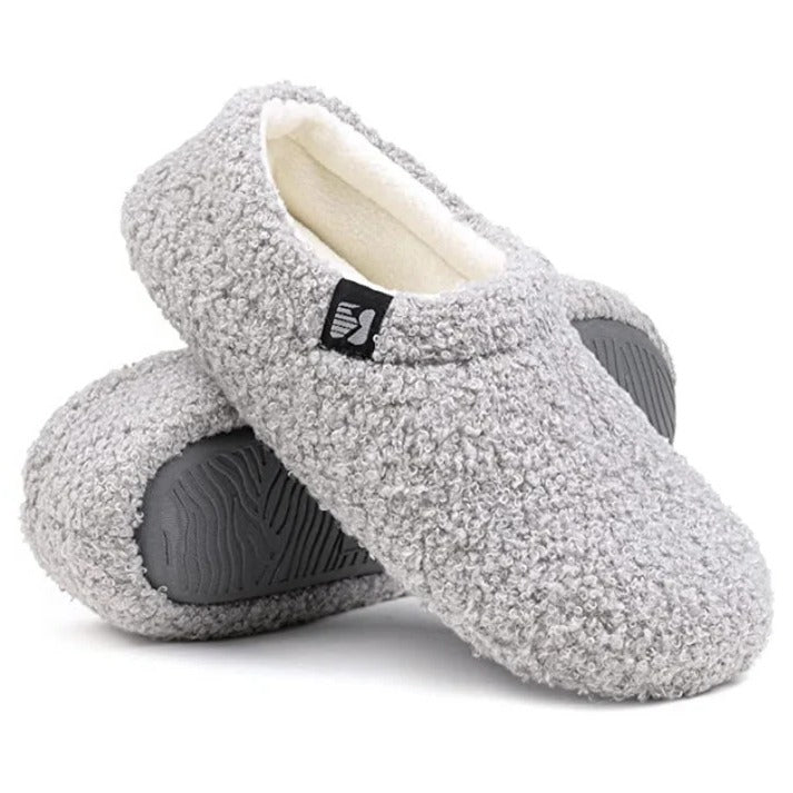 Belro fleeced closed back indoor slipper with soft lining and cushioned sole, designed for cozy indoor footwear comfort.