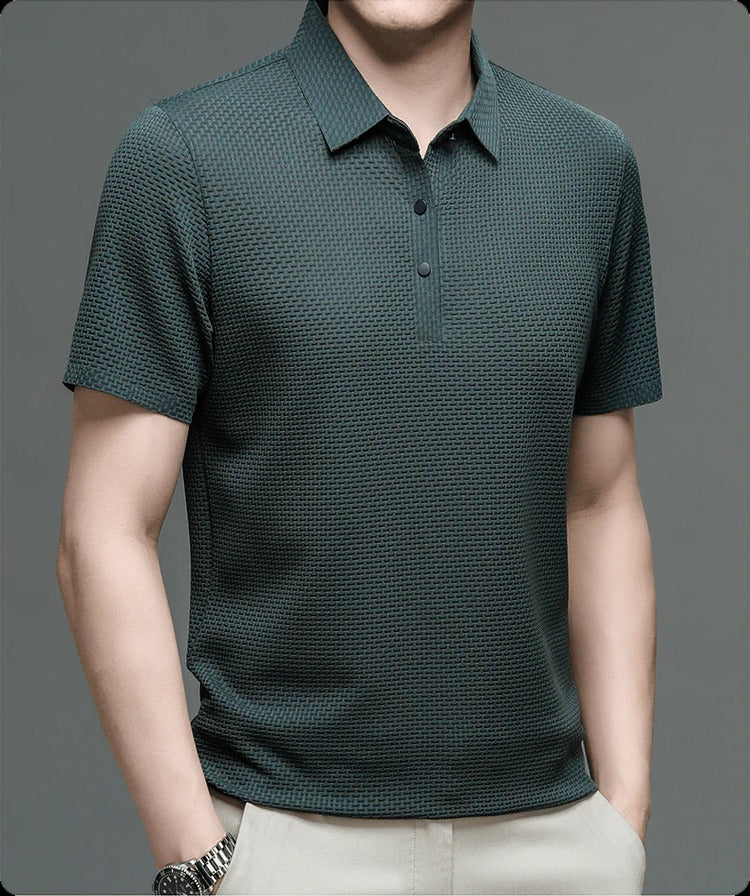 Men's Belro mesh polo shirt in navy, featuring short sleeves, breathable fabric, and classic collar for casual style.