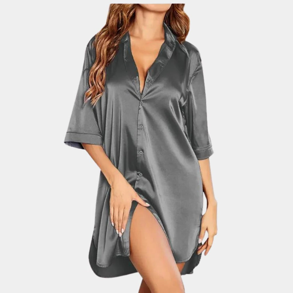 Belro ladies nightgown, luxurious and comfortable sleepwear in soft fabric, featuring elegant design and relaxed fit.