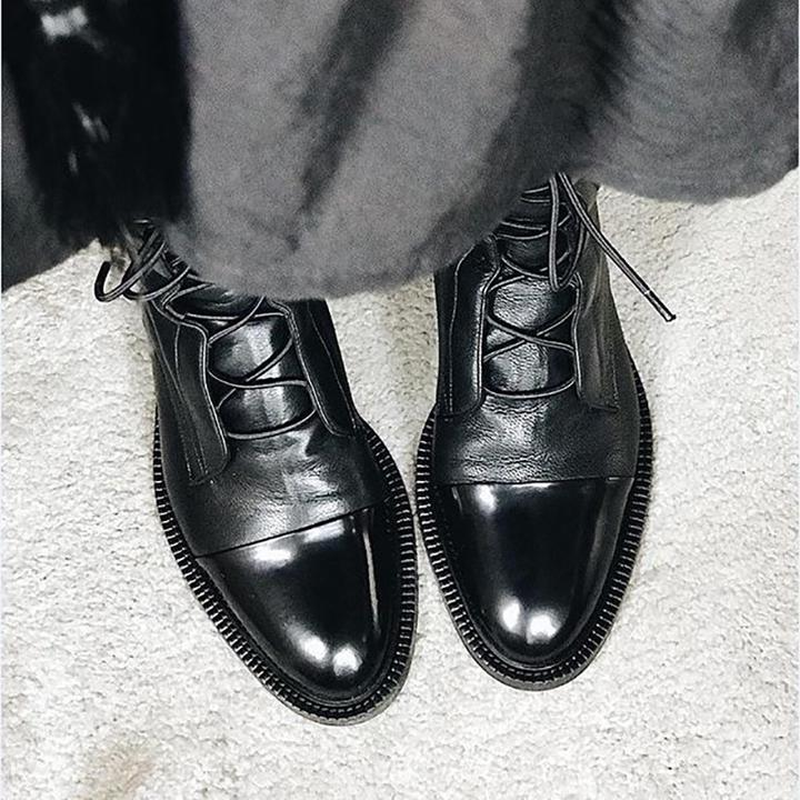 Belro vintage heeled ankle boots for women featuring classic design and stylish heels, perfect for fashionable footwear.