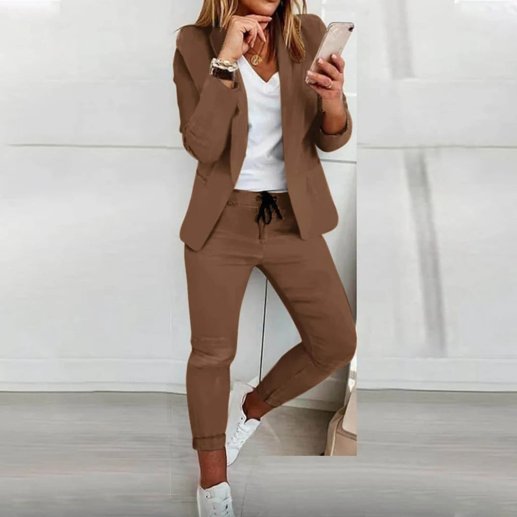 Belro blazer set with stylish pants, featuring a tailored fit and elegant design for professional or formal wear.