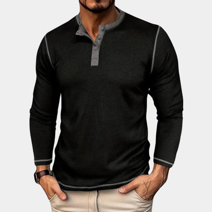 Soft and comfortable Belro men's T-shirt in classic design, shown in a relaxed fit on a plain background.