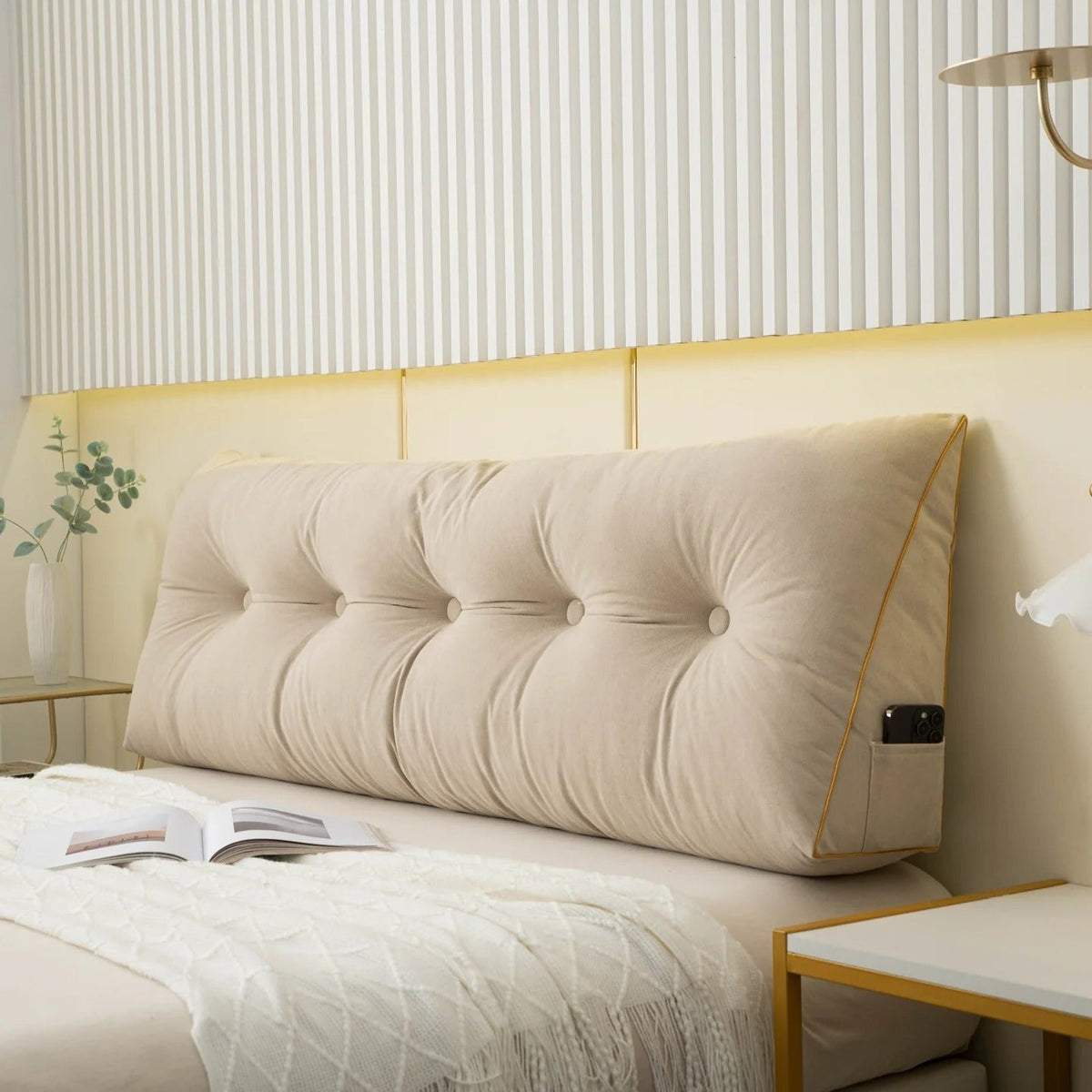 Belro luxury chic wedge pillow in soft fabric, designed for back support and comfort in health and beauty applications.