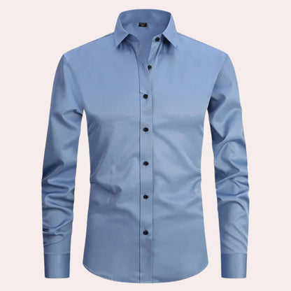 Men's Belro stretch shirt in light blue, featuring a classic collar and long sleeves, displayed on a hanger.