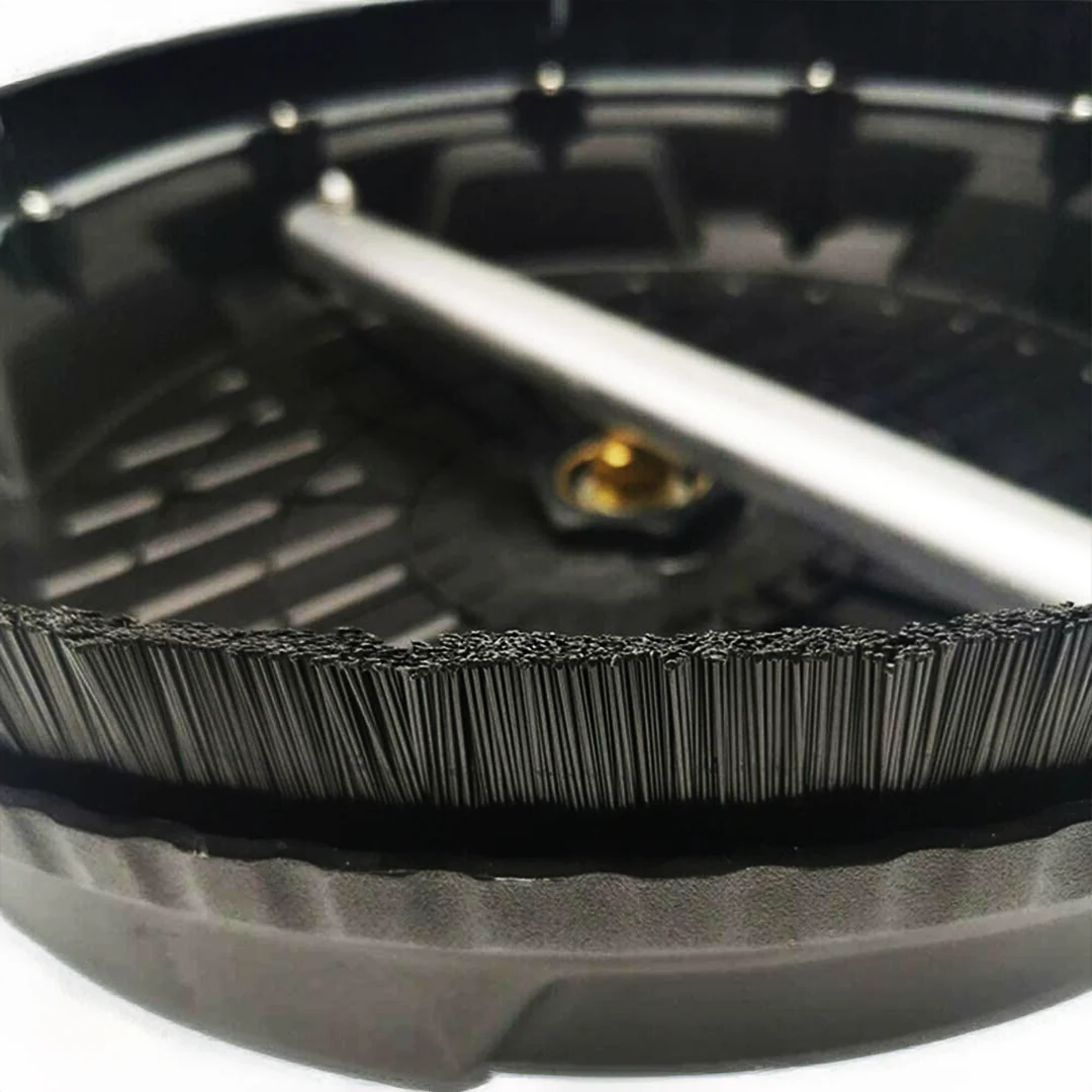 Belro professional pressure washer surface cleaner attachment for men, showing the durable cleaning head and handle, ideal for outdoor surfaces.
