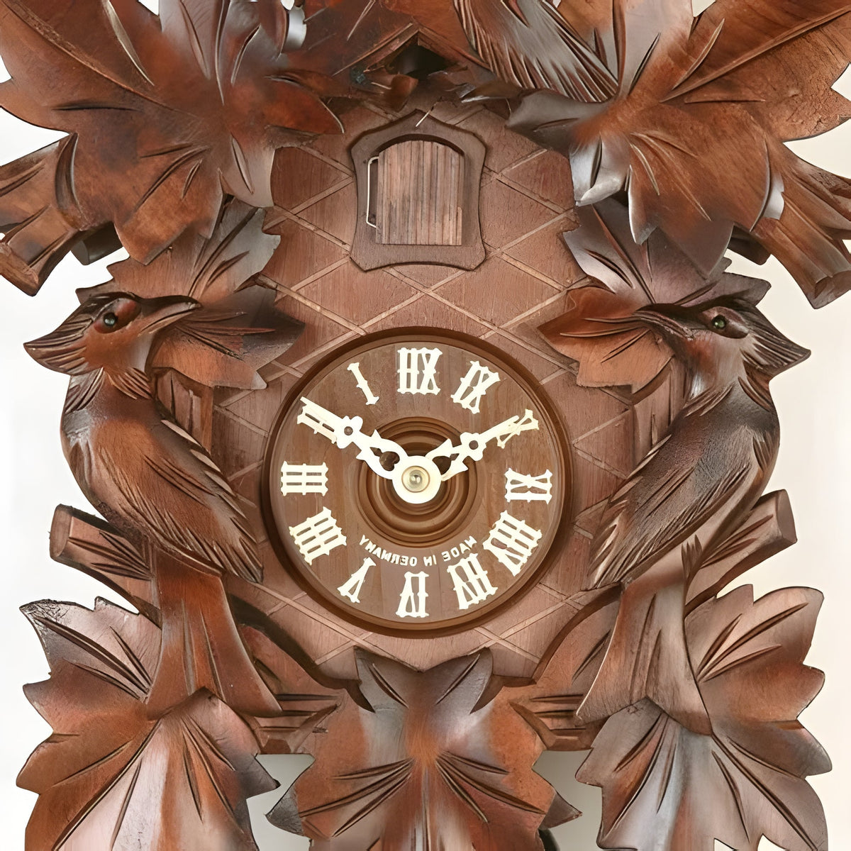 Belro Retro Cuckoo Wall Clock with vintage design, wooden finish, and decorative home decor for living spaces.