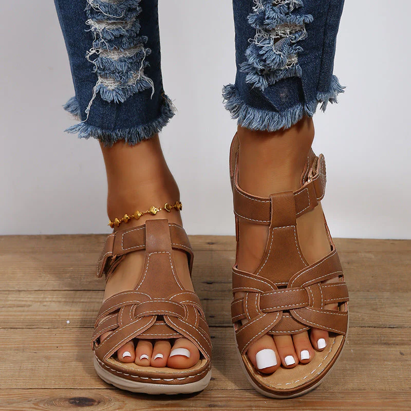 Belro women's orthopedic sandals with adjustable Velcro straps, cushioned footbed, and supportive design for comfort.