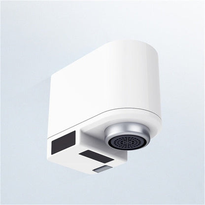 Belro Smart Faucet with infrared motion sensor, outdoor home and garden fixture, showing the sensor and sleek faucet design.