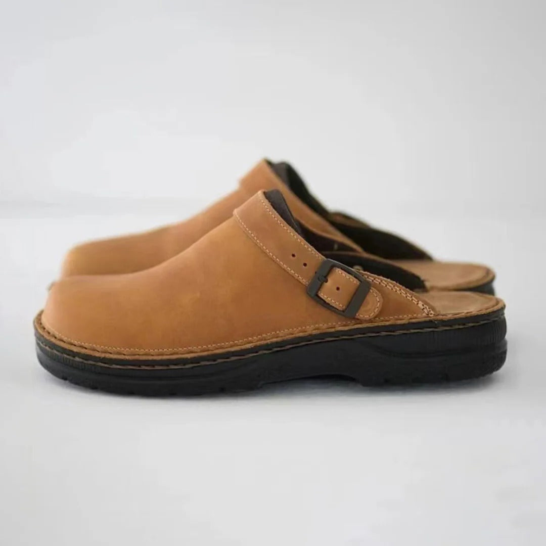 Belro men's leather slippers with soft interior and durable sole, perfect for indoor comfort and casual wear.