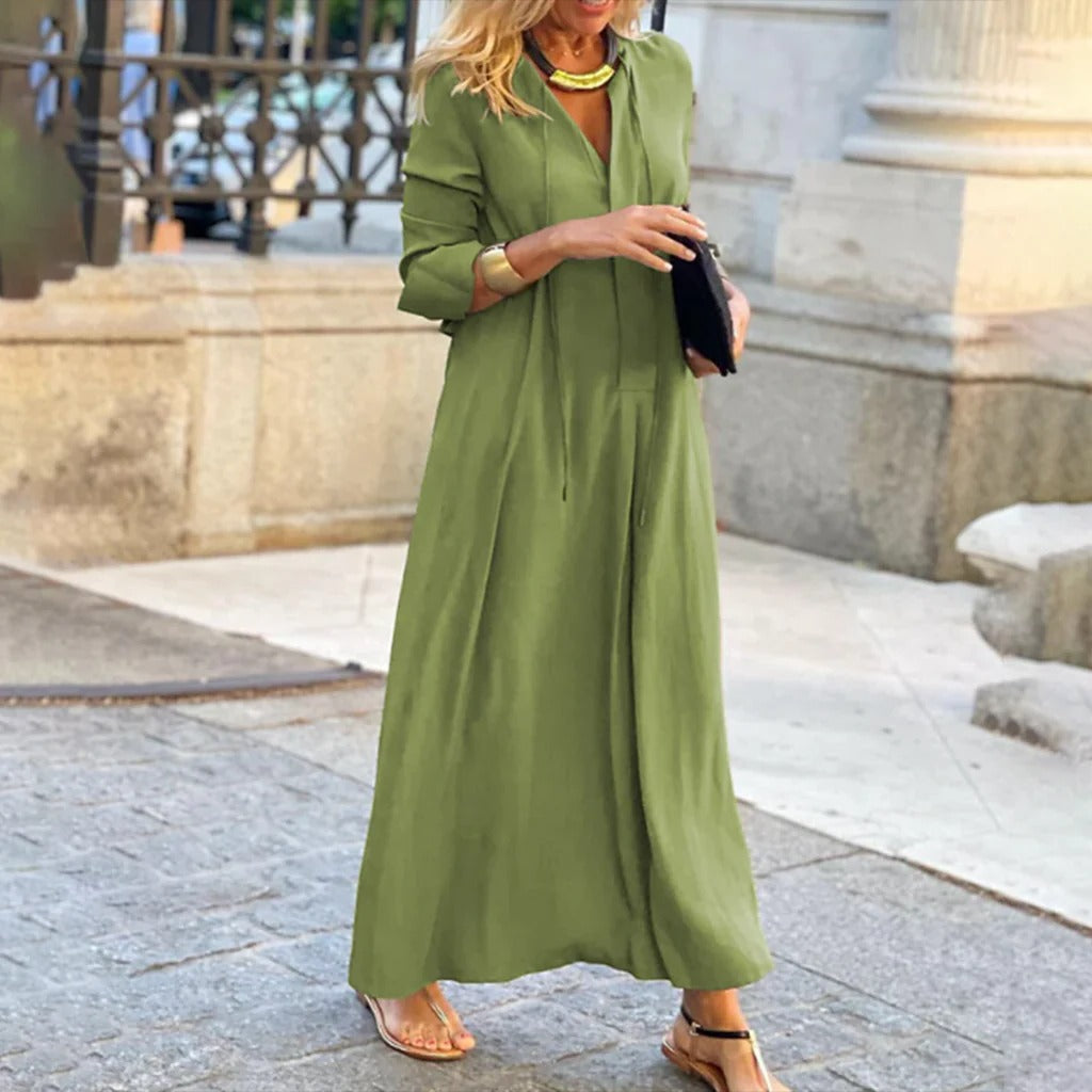 Belro simple casual women's dress, lightweight and comfortable, featuring a relaxed fit and short sleeves for everyday wear.