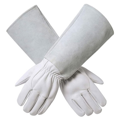 Belro multifunctional garden gloves with textured grips for gardening and cleaning tasks, made of durable, flexible material.
