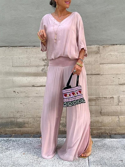 Elegant Belro two-piece wide-leg chiffon pants set, featuring flowing fabric and a stylish, comfortable design.