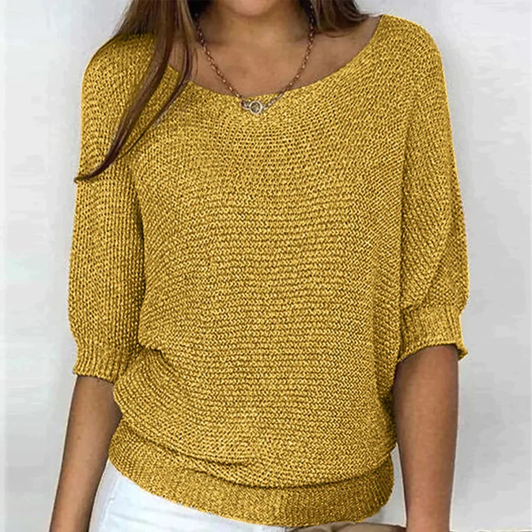 Comfortable Belro sleepwear top in soft fabric, featuring a relaxed fit and stylish design for casual and nighttime wear.