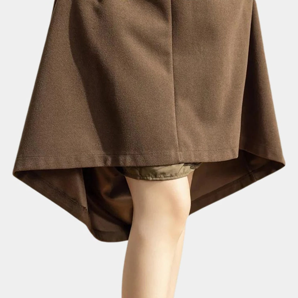 Elegant Belro ladies' skirt with a flowing design, perfect for stylish casual or formal wear.