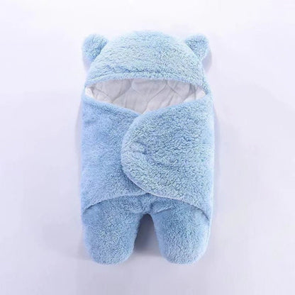 Belro Baby Bear Pajamas in soft fabric, featuring cute bear design, perfect for cozy sleepwear for infants.